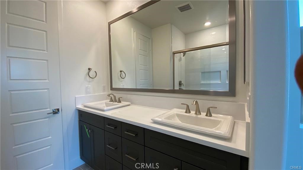 Loma Vista - Residential Lease