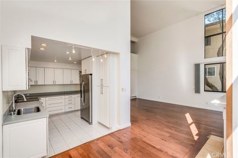 Tiny photo for 5987 Peacock Ridge Rd Rd #122, Rancho Palos Verdes, CA 90275 (MLS # PV25233935)
