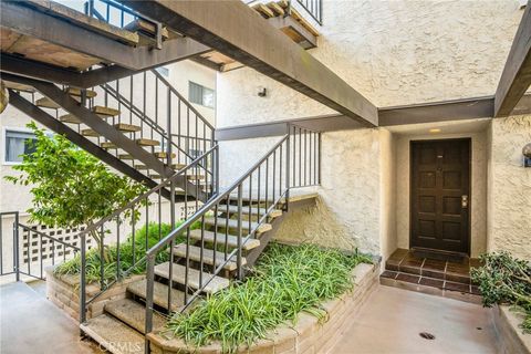 Tiny photo for 5987 Peacock Ridge Rd Rd #122, Rancho Palos Verdes, CA 90275 (MLS # PV25233935)