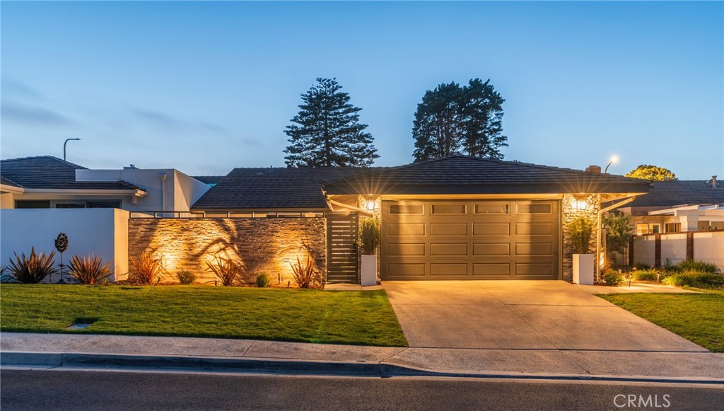 35 Beachcomber Drive