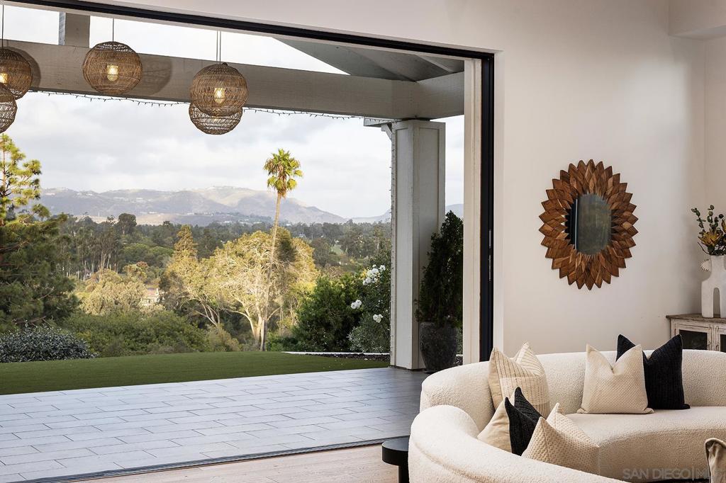 Rancho Santa Fe - Residential