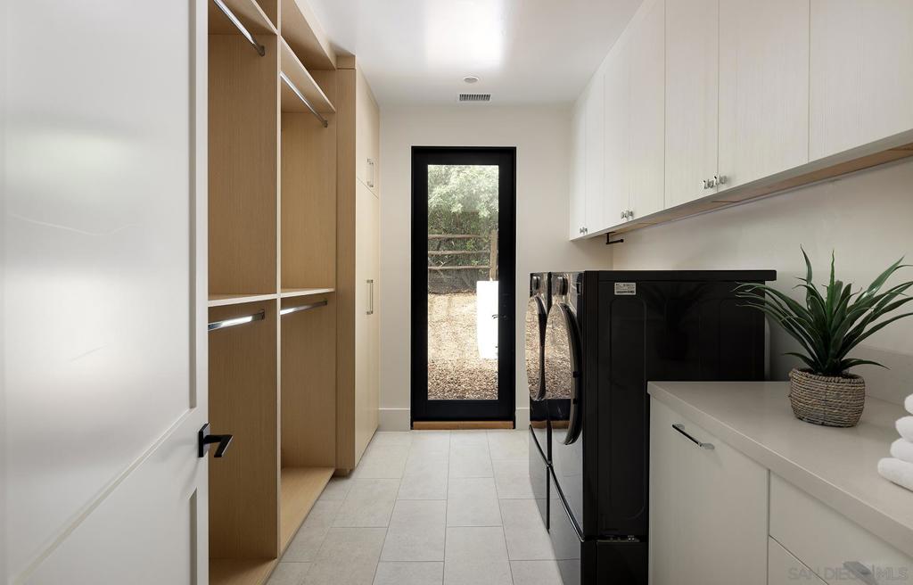 Rancho Santa Fe - Residential