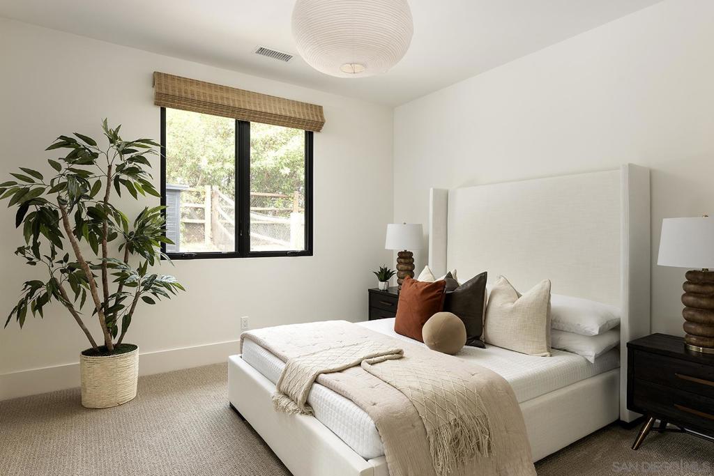 Rancho Santa Fe - Residential