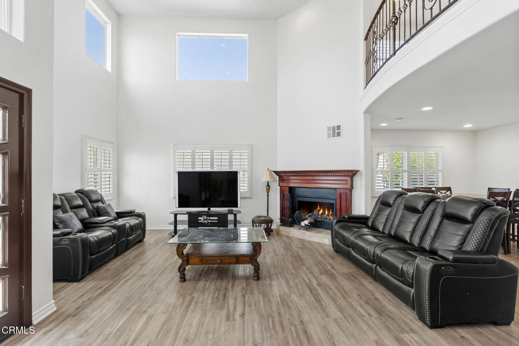 2546 Commerce Way