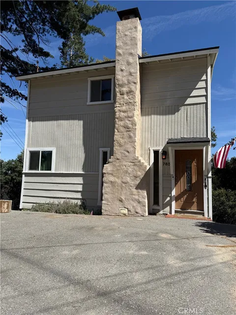 MLS: IV26073935