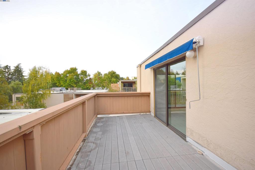 WALNUT CREEK - Residential