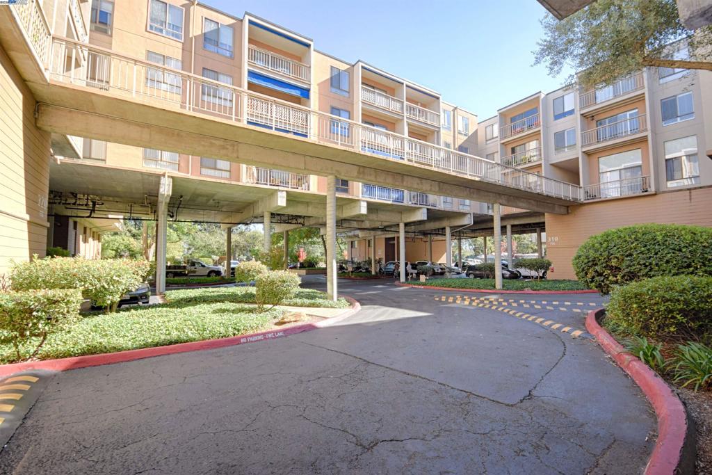 WALNUT CREEK - Residential