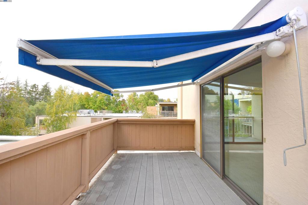 WALNUT CREEK - Residential