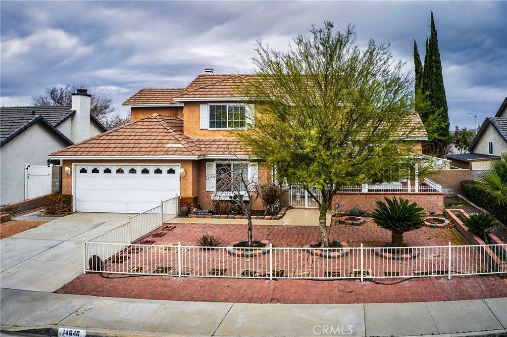 Photo of 14646 Stallion Trl, Victorville, CA 92392 (MLS # IG26015386)