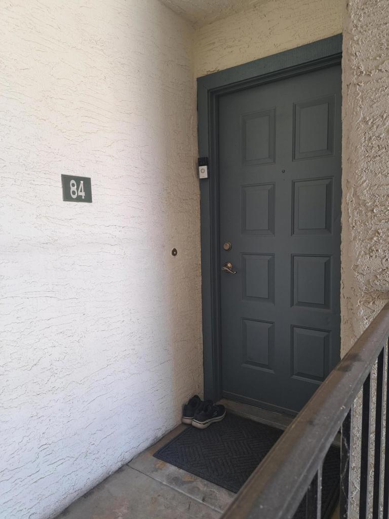 Palm Lakes - Residential