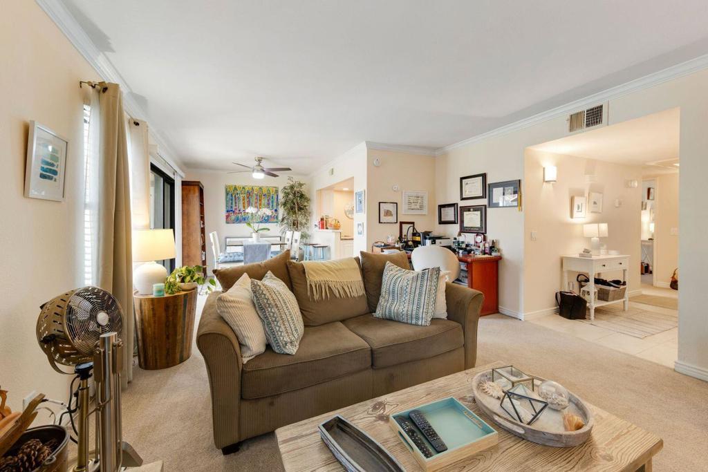 Palm Lakes - Residential