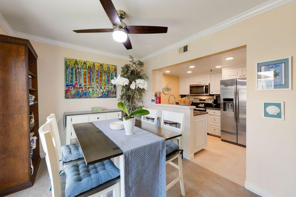 Palm Lakes - Residential