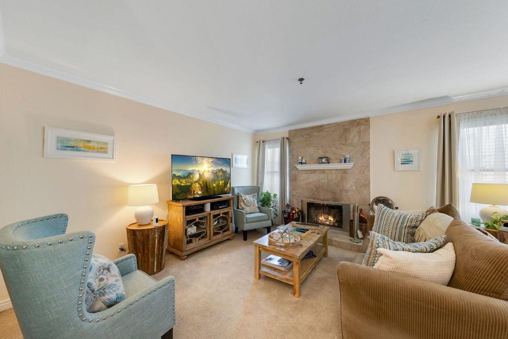 Palm Lakes - Residential