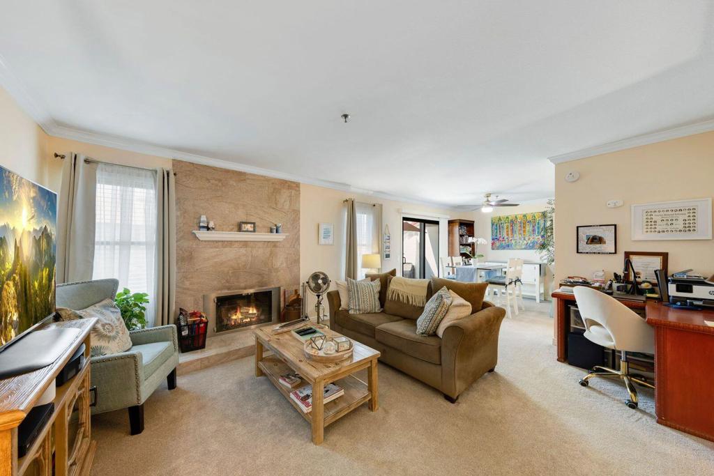 Palm Lakes - Residential