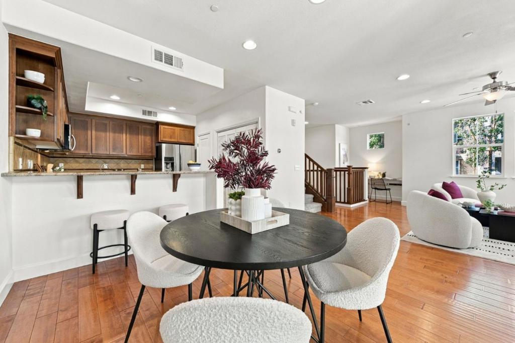 646 Luna Park Drive