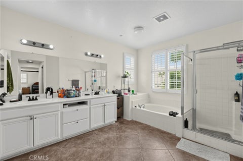 Tiny photo for 9319 Santa Barbara DR, Riverside, CA 92508 (MLS # OC26197258)