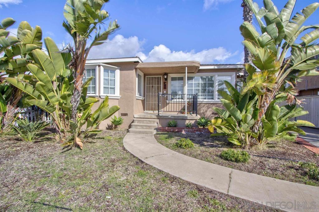 Location, Location, Location. Property in the center of Chula Vista. This charming vintage home brings a peaceful and tranquil place to live in. 10 Minutes away from the border and from Downtown San Diego. This Rental property won't last.