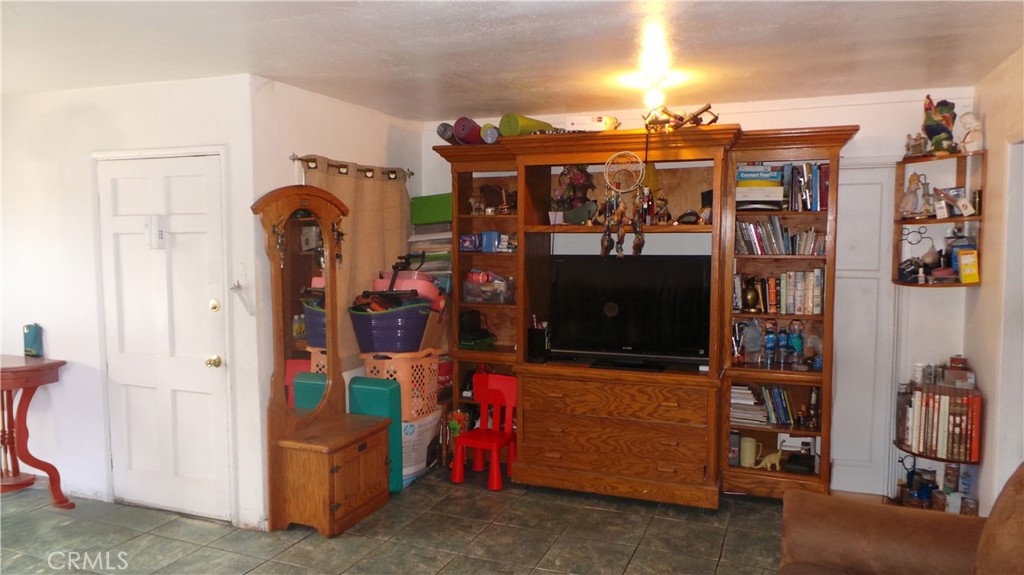 13912 Daventry Street