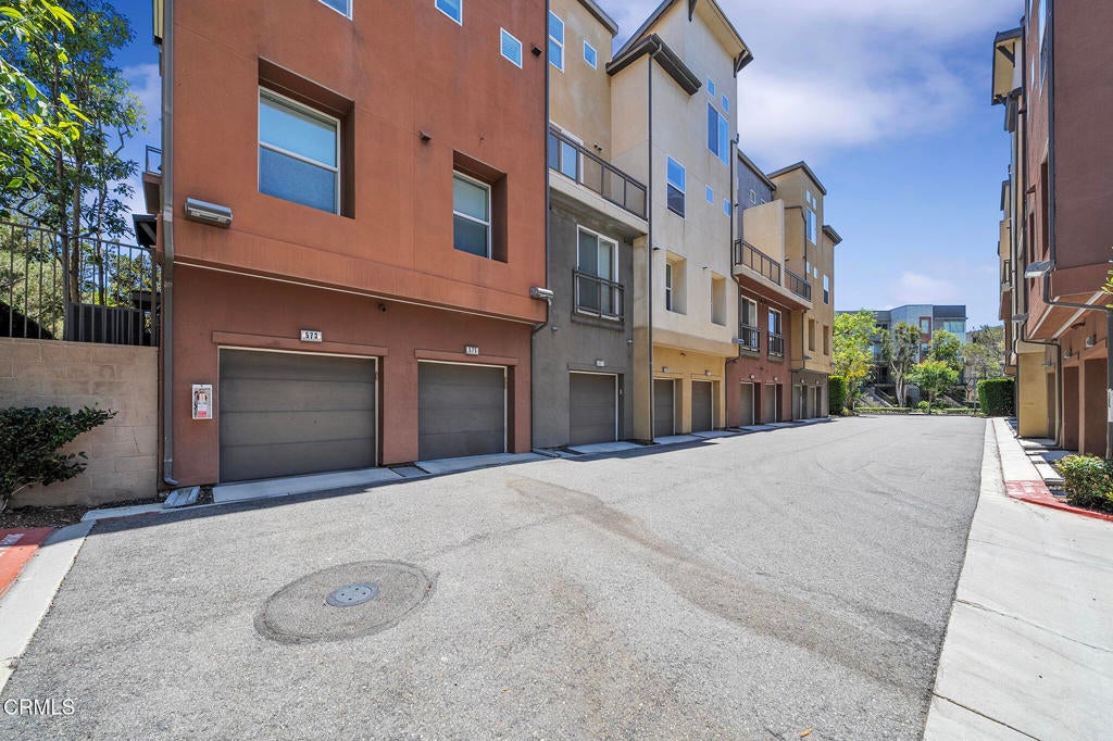 573 Rockefeller, Irvine CA 92612 - Photo 28