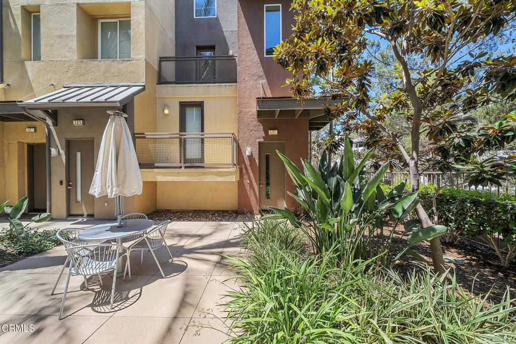 573 Rockefeller