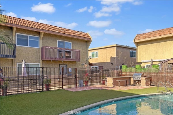 22716 FIGUEROA ST APT 20, CARSON, CA 90745 - Image 7786ab7d8382dfc8d05cea37d9d73dc2/300264003