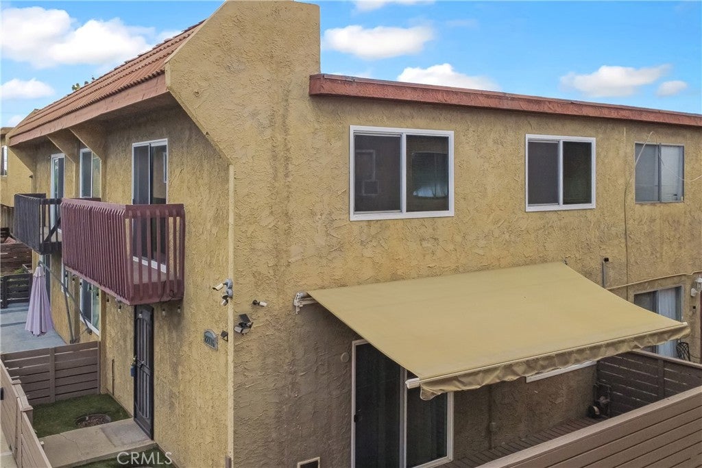 22716 Figueroa Street 20