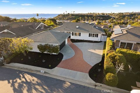 Photo of 203 Calle Tinaja, San Clemente, CA 92672 (MLS # OC25281791)