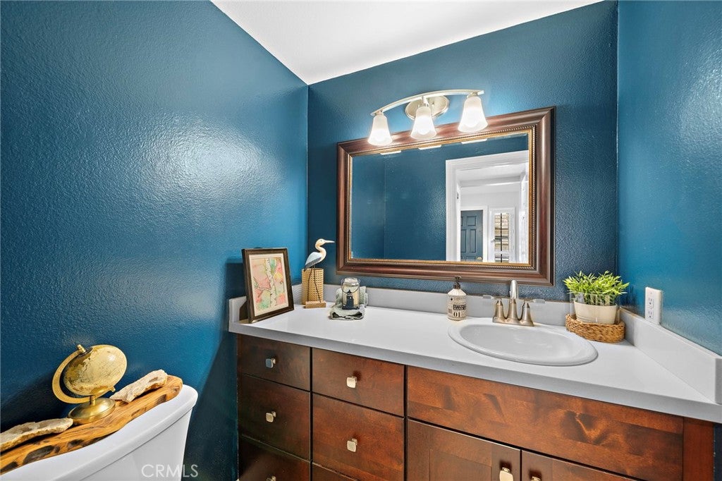 18134 Rustic Court, Fountain Valley CA 92708 - Photo 16
