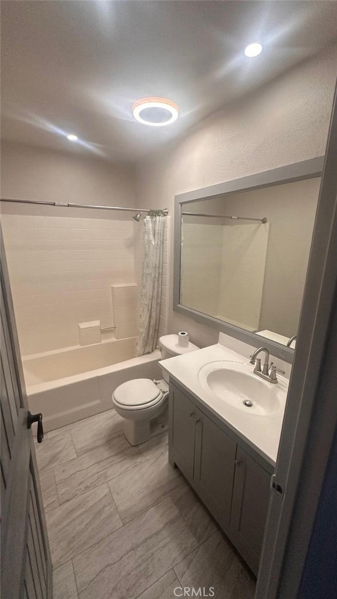 27709 Camino Donaire
