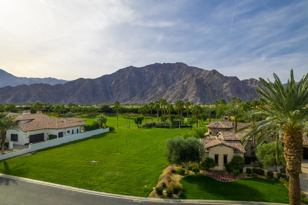 The Hideaway - Residential