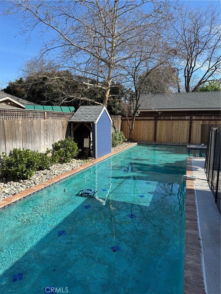 1362 Magnolia