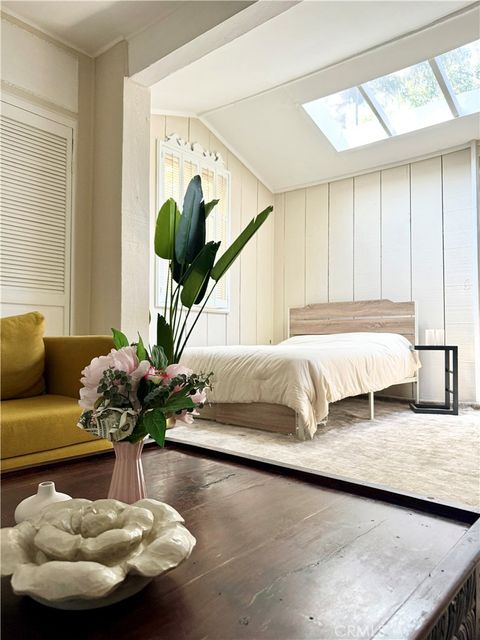 Photo of 8956 1/2 Norma Place Place, West Hollywood, CA 90069 (MLS # PW25217156) Photo of 8956 1/2 Norma Place Place, West Hollywood, CA 90069 (MLS # PW25217156)