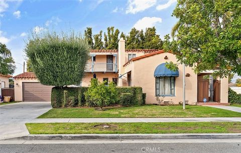 Photo of 2805 W Bella Court, Anaheim, CA 92804 (MLS # OC26115533)