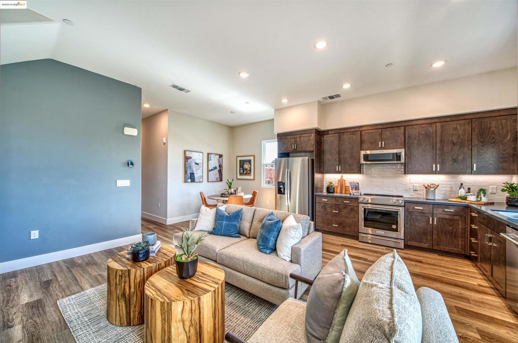 Not Listed - Residential