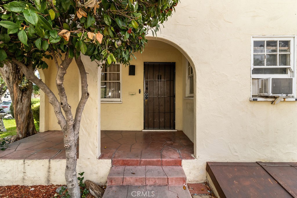 265 N 10th