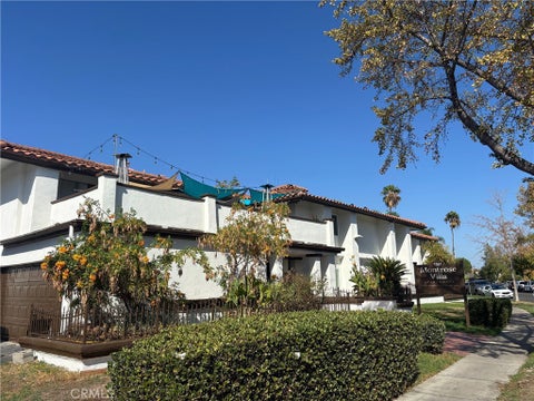 Photo of 1521 E Canfield Ln, Anaheim, CA 92805 (MLS # OC26008353)