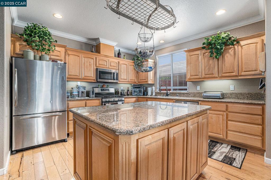 TIMBER POINT - Residential