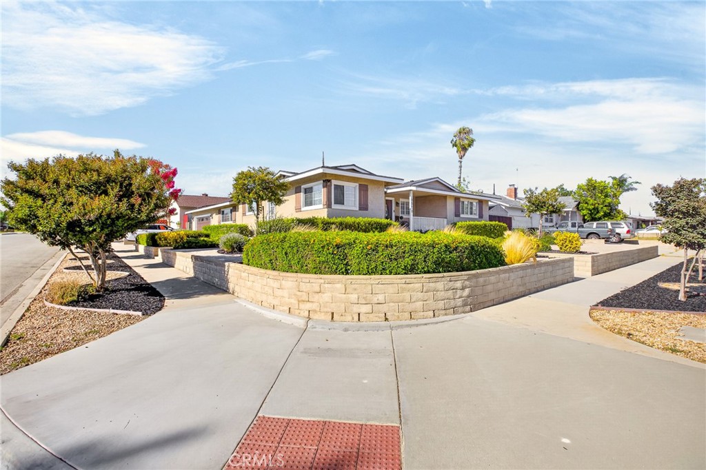 5510 Bonnie Brae