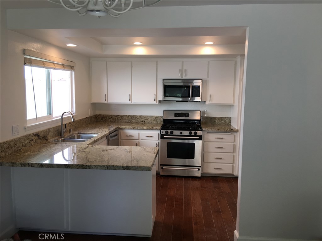 Palisades (PS) - Residential Lease