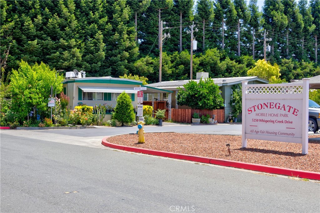 5250 Whispering Creek Drive