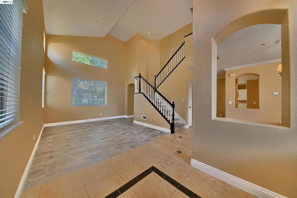 6472 Owl Way