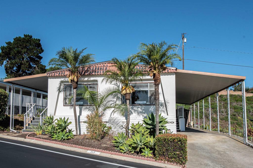 1175 La Moree Road