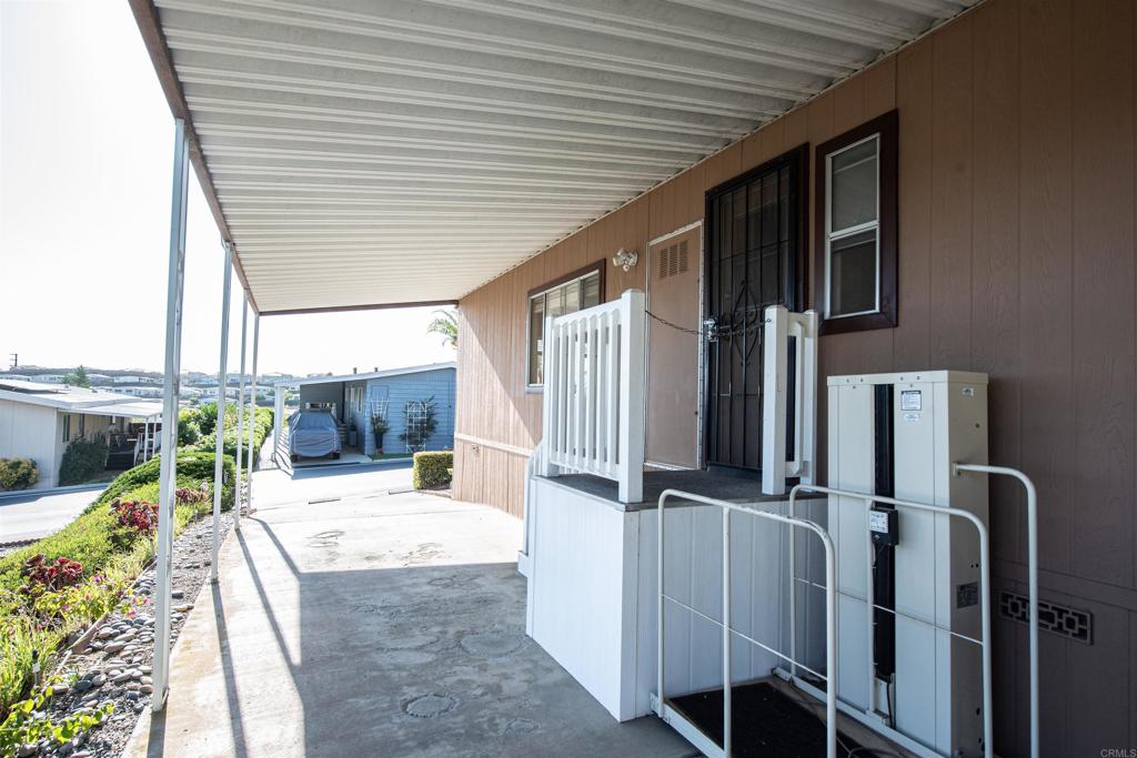 1175 La Moree Road