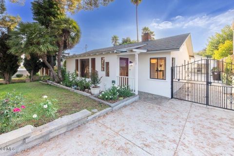 Photo of 4543 Rockland Place, La Canada Flintridge, CA 91011 (MLS # P1-24740) Photo of 4543 Rockland Place, La Canada Flintridge, CA 91011 (MLS # P1-24740)