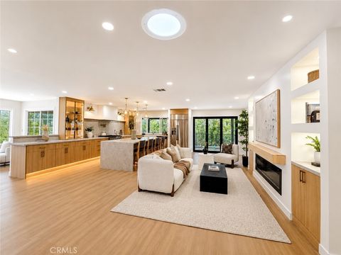 Photo of 418 Del Monte W, Fullerton, CA 92832 (MLS # PW26154212)