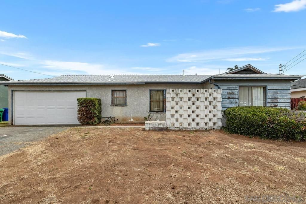 Photo of 9218 Ellenbee Road RD, Santee, CA 92071 (MLS # 260013145SD)