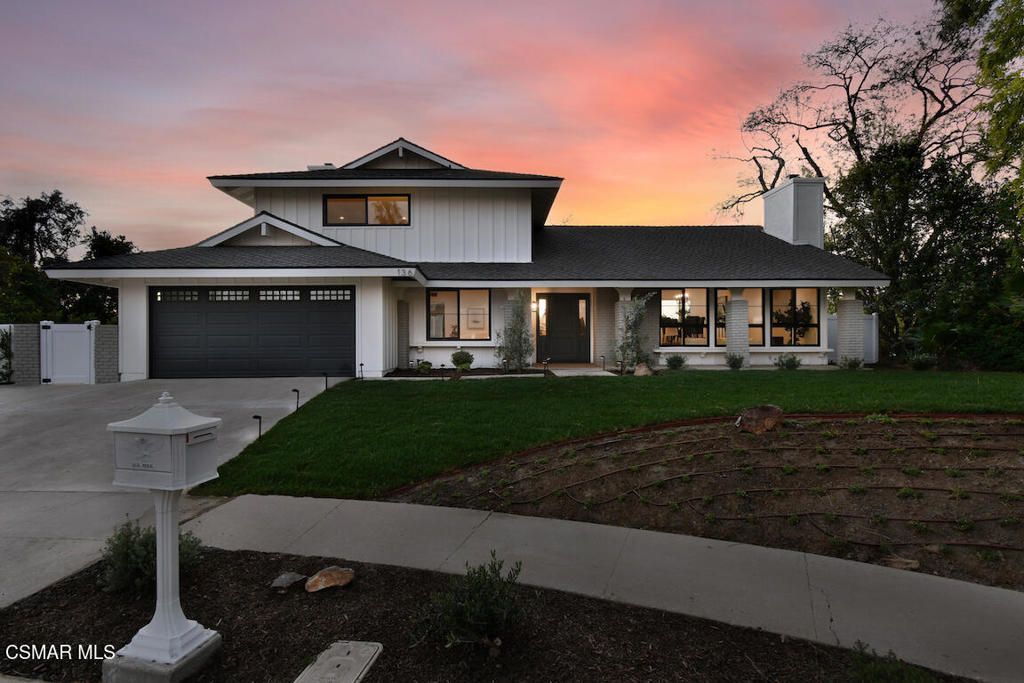 Photo of 136 Erten Street, Thousand Oaks, CA 91360 (MLS # 226000663)