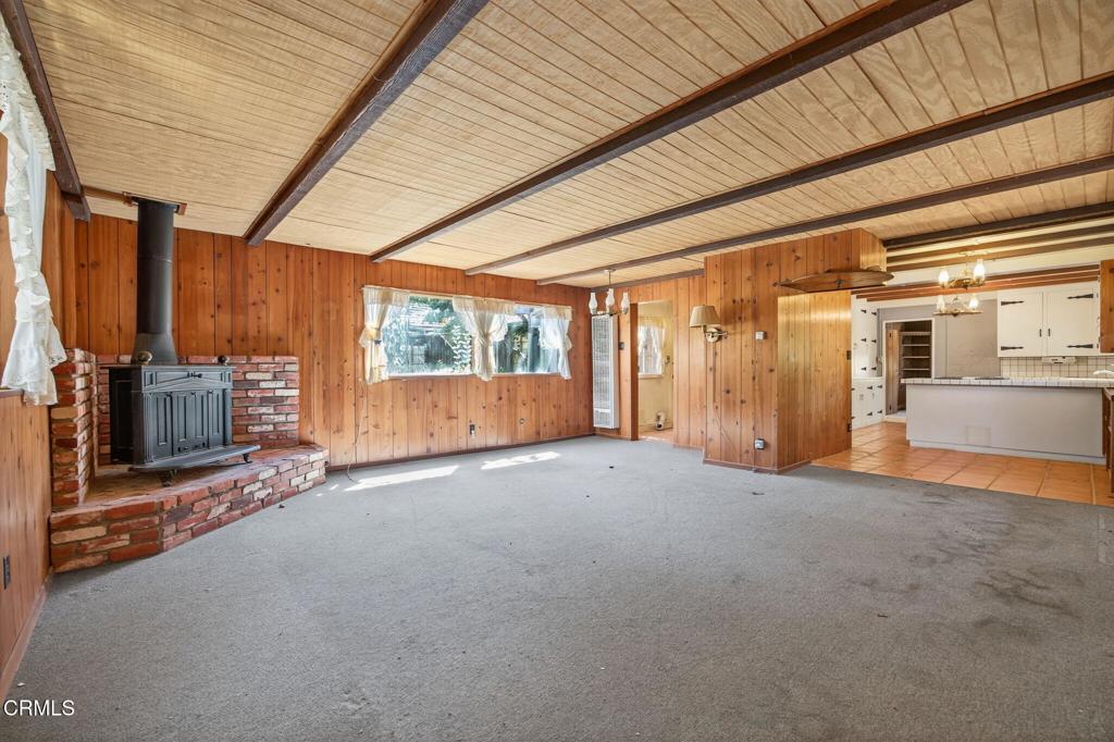 1143 Oakdale Place
