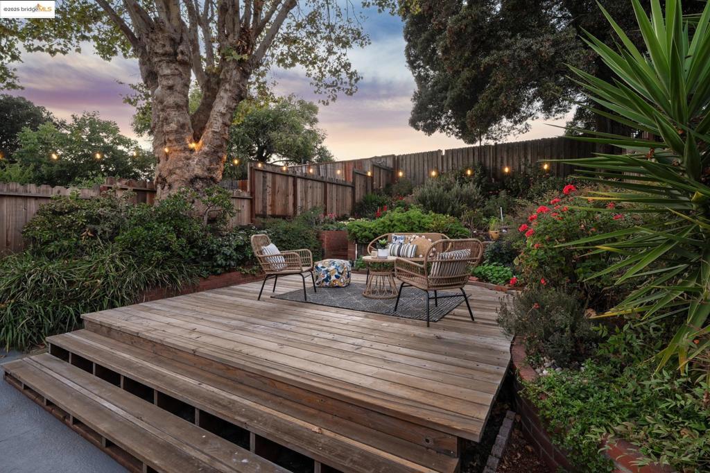 UPPER DIMOND - Residential