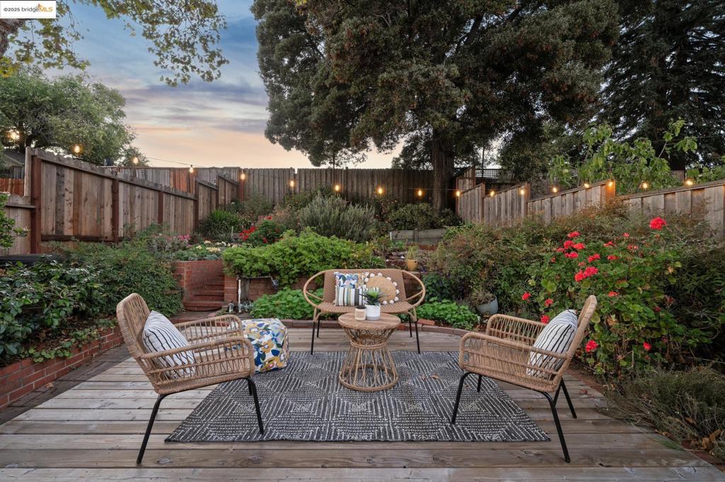 UPPER DIMOND - Residential